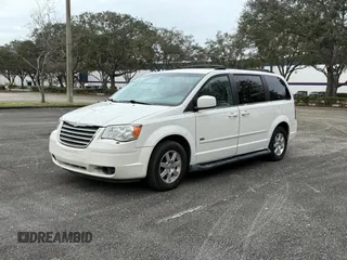 2008 Chrysler Town & Country with VIN 2008TC, listed as a Copart auction lot 48812445 with 188,902 mi miles and Clean Title. Bid and sale history available at DreamBid. Image 2.
