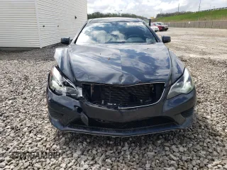 2014 Mercedes-Benz E 350 z VIN WDDKJ8JB3EF235278, wystawiony jako Copart lot #55638145 z przebiegiem 97 844 mil mil oraz Szkoda całkowita • Salvage title. Historia ofert i sprzedaży dostępna na DreamBid. Obrazek 5.