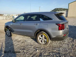 2022 Kia Sorento LX with VIN 5XYRG4LC6NG094967, listed as a Copart auction lot 48988235 with 28,521 mi miles and Salvage Title. Bid and sale history available at carsss.com. Image 2.