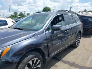 2017 Subaru Outback Limited z VIN 4S4BSANC2H3408520, wystawiony jako IAAI lot #42734206 z przebiegiem 26 447 mil mil oraz . Historia ofert i sprzedaży dostępna na DreamBid. Obrazek 6.
