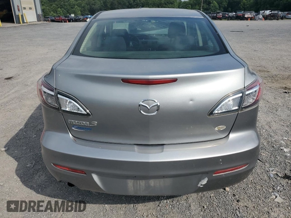 2013 Mazda 3 i SV with VIN JM1BL1TG7D1787768, listed as a Copart auction lot 65674015 with 156,577 mi miles and Salvage title. Bid and sale history available at DreamBid. Image 6.