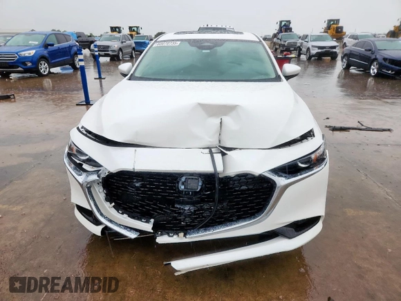 2025 Mazda 3 S Preferred z VIN 3MZBPACM8SM468564, wystawiony jako Copart lot #60070735 z przebiegiem Nie podano mil oraz Szkoda całkowita • Salvage title. Historia ofert i sprzedaży dostępna na DreamBid. Obrazek 5.