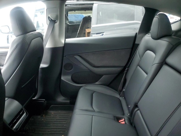 2024 Tesla Model Y Long Range with VIN 7SAYGDEE5RF197579, listed as a Copart auction lot 78524234 with 0 mi miles and Salvage Title. Bid and sale history available at carsss.com. Image 10.