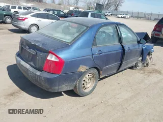 2005 Kia Spectra LX z VIN KNAFE121455096018, wystawiony jako IAAI lot #41774202 z przebiegiem 278 470 mil mil oraz . Historia ofert i sprzedaży dostępna na DreamBid. Obrazek 4.