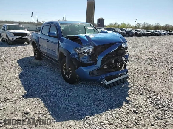 2017 Toyota Tacoma SR5 with VIN 3TMAZ5CNXHM031828, listed as a Copart auction lot 49230375 with 99,435 mi miles and Salvage Title. Bid and sale history available at DreamBid. Image 10.