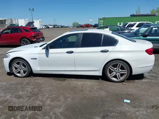 2013 BMW 5 Series 535i with VIN WBAFR7C54DC819983, listed as a IAAI auction lot 42141306 with 135,938 mi miles and . Bid and sale history available at carsss.com. Image 14.