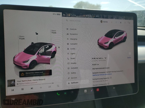 2024 Tesla Model Y with VIN 7SAYGDED3RF130826, listed as a Copart auction lot 47735185 with 10,467 mi miles and Non Repairable. Bid and sale history available at DreamBid. Image 9.