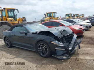 2021 Ford Mustang EcoBoost z VIN 1FATP8UH2M5120226, wystawiony jako IAAI lot #42164009 z przebiegiem 85 571 mil mil oraz . Historia ofert i sprzedaży dostępna na DreamBid. Obrazek 14.