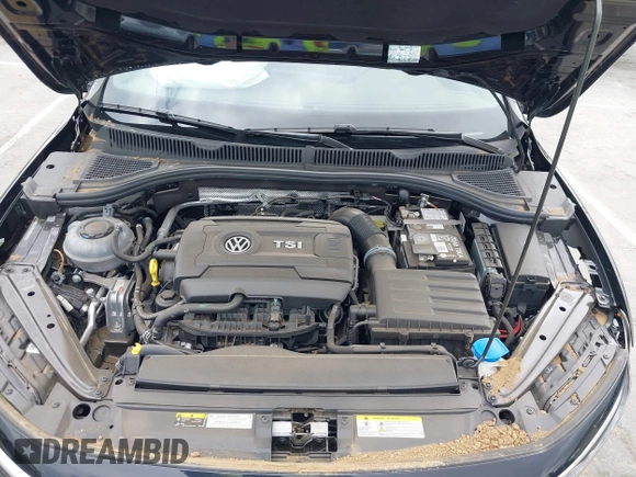 2025 Volkswagen Jetta GLI Autobahn z VIN 3VW2T7BU9SM003551, wystawiony jako IAAI lot #41808269 z przebiegiem 4 038 mil mil oraz . Historia ofert i sprzedaży dostępna na DreamBid. Obrazek 10.