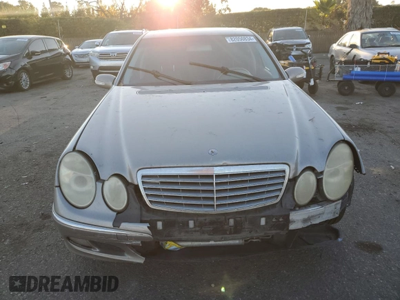 2005 Mercedes-Benz E-Class 3.2L with VIN WDBUF65J95A712625, listed as a Copart auction lot 82050834 with 327,844 mi miles and Salvage Title. Bid and sale history available at carsss.com. Image 5.