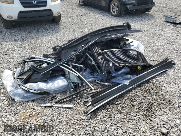 2022 Cadillac XT6 Premium Luxury with VIN 1GYKPCRS8NZ104419, listed as a Copart auction lot 53070035 with 72,559 mi miles and Salvage title. Bid and sale history available at DreamBid. Image 13.