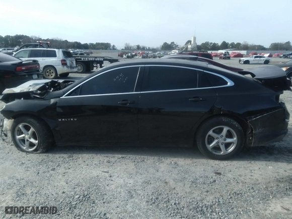 2019 Chevrolet Malibu LT with VIN 1G1ZD5STXKF162579, listed as a IAAI auction lot 38336868 with 1 mi miles. Bid and sale history available at carsss.com. Image 13.