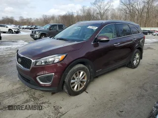 2016 Kia Sorento LX z VIN 5XYPGDA55GG114138, wystawiony jako Copart lot #45739435 z przebiegiem 100 010 mil mil oraz Szkoda całkowita • Salvage title. Historia ofert i sprzedaży dostępna na DreamBid. Obrazek 1.