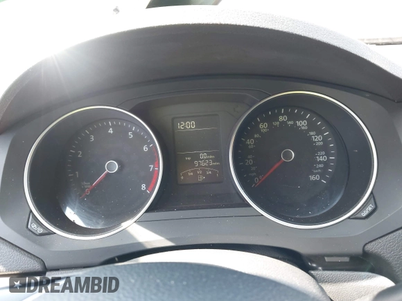 2015 Volkswagen Jetta SE z VIN 3VWD17AJ2FM318882, wystawiony jako IAAI lot #42041914 z przebiegiem 97 623 mil mil oraz . Historia ofert i sprzedaży dostępna na DreamBid. Obrazek 7.