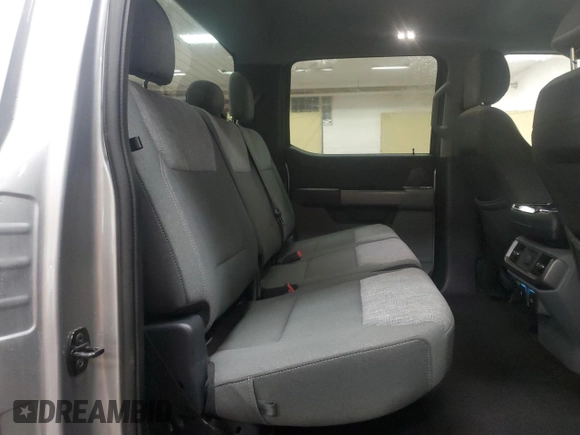 2021 Ford F-150 XL z VIN 1FTFW1E50MFA23431, wystawiony jako Copart lot #51638895 z przebiegiem 51 473 mil mil oraz Szkoda całkowita • Salvage title. Historia ofert i sprzedaży dostępna na DreamBid. Obrazek 10.