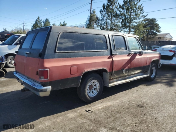 1988 Chevrolet Suburban with VIN 1GNGR26K1JF150407, listed as a Copart auction lot 81728774 with 27,783 mi miles and Non Repairable. Bid and sale history available at carsss.com. Image 3.