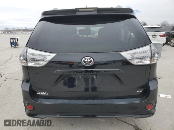 2020 Toyota Sienna SE with VIN 5TDXZ3DC6LS061204, listed as a Copart auction lot 46652545 with 137,890 mi miles and Salvage Title. Bid and sale history available at carsss.com. Image 6.