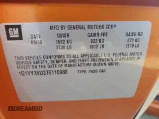2007 Chevrolet Corvette z VIN 1G1YY36U375110988, wystawiony jako Copart lot #88572245 z przebiegiem 35 767 mil mil oraz Szkoda całkowita • Salvage title. Historia ofert i sprzedaży dostępna na DreamBid. Obrazek 12.