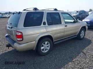 2001 Nissan Pathfinder SE с VIN JN8DR09YX1W613195, выставлен на аукционе IAAI как лот 42543460 с пробегом 196 149 миль миль и . История ставок и продаж доступна на DreamBid. Изображение 4.