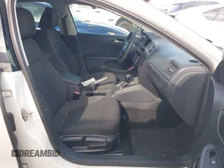 2015 Volkswagen Jetta S with VIN 3VW2K7AJ6FM309610, listed as a IAAI auction lot 42503253 with 125,170 mi miles and . Bid and sale history available at DreamBid. Image 5.