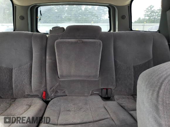 2003 Chevrolet Tahoe LS with VIN 1GNEC13V03J264724, listed as a Copart auction lot 70895294 with 281,081 mi miles and Salvage Title. Bid and sale history available at carsss.com. Image 10.