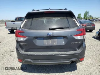 2021 Subaru Forester Limited z VIN JF2SKAUCXMH515576, wystawiony jako Copart lot #54220925 z przebiegiem 70 636 mil mil oraz Szkoda całkowita • Salvage title. Historia ofert i sprzedaży dostępna na DreamBid. Obrazek 6.