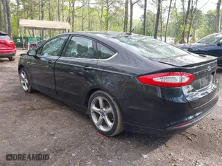 2013 Ford Fusion SE with VIN 3FA6P0HR0DR338437, listed as a IAAI auction lot 42017232 with 108,265 mi miles. Bid and sale history available at carsss.com. Image 3.