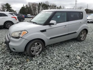 2011 Kia Soul + with VIN KNDJT2A29B7709477, listed as a Copart auction lot 45163545 with 256,196 mi miles and Salvage Title. Bid and sale history available at carsss.com. Image 1.