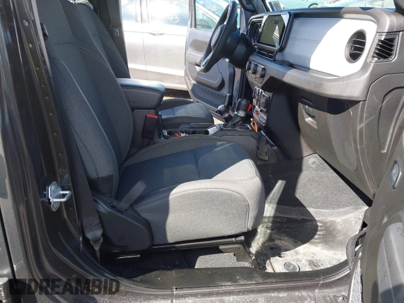 2024 Jeep Wrangler Willys z VIN 1C4RJXN61RW322456, wystawiony jako IAAI lot #41747226 z przebiegiem 2 043 mil mil oraz . Historia ofert i sprzedaży dostępna na DreamBid. Obrazek 8.