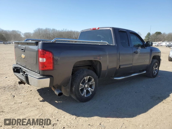 2010 Chevrolet Silverado 1500 LT with VIN 1GCSCSE04AZ137556, listed as a Copart auction lot 47371265 with 234,010 mi miles and Clean Title. Bid and sale history available at DreamBid. Image 3.