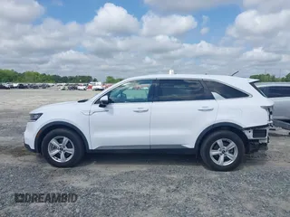 2021 Kia Sorento LX z VIN 5XYRG4LC6MG022343, wystawiony jako IAAI lot #42139411 z przebiegiem 67 266 mil mil oraz . Historia ofert i sprzedaży dostępna na DreamBid. Obrazek 15.