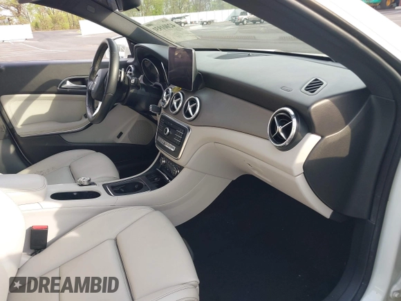 2018 Mercedes-Benz CLA 250 with VIN WDDSJ4EB7JN604260, listed as a IAAI auction lot 42001931 with 85,556 mi miles and . Bid and sale history available at DreamBid. Image 5.
