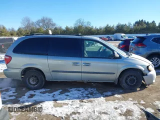 2003 Dodge Caravan Sport with VIN 2D4GP44R23R328592, listed as a IAAI auction lot 41422474 with 0 mi miles. Bid and sale history available at carsss.com. Image 14.