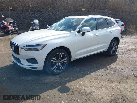 2019 Volvo XC60 Momentum with VIN LYV102RK9KB206928, listed as a IAAI auction lot 41673598 with 25,512 mi miles and . Bid and sale history available at DreamBid. Image 2.