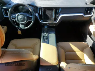 2020 Volvo V60 z VIN YV4102WK4L1031160, wystawiony jako Copart lot #64443443 z przebiegiem 41 648 mil mil oraz . Historia ofert i sprzedaży dostępna na DreamBid. Obrazek 8.