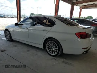 2015 BMW 5 Series 528i z VIN WBA5A5C59FD515178, wystawiony jako Copart lot #58083675 z przebiegiem 170 333 mil mil oraz Szkoda całkowita • Salvage title. Historia ofert i sprzedaży dostępna na DreamBid. Obrazek 2.