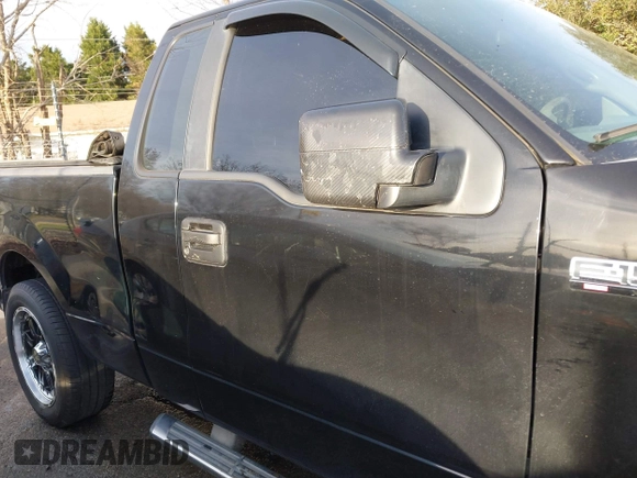 2007 Ford F-150 XL with VIN 1FTRF12W27NA65149, listed as a IAAI auction lot 41102740 with 230,647 mi miles. Bid and sale history available at carsss.com. Image 13.