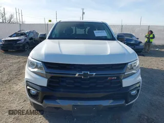 2021 Chevrolet Colorado 4WD Z71 z VIN 1GCGTDEN3M1234781, wystawiony jako IAAI lot #41086044 z przebiegiem 45 010 mil mil oraz . Historia ofert i sprzedaży dostępna na DreamBid. Obrazek 13.