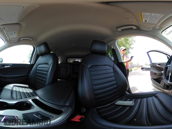 2023 Ford Edge SEL z VIN 2FMPK4J93PBA46715, wystawiony jako IAAI lot #42380969 z przebiegiem 43 844 mil mil oraz . Historia ofert i sprzedaży dostępna na DreamBid. Obrazek 20.