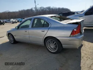 2005 Volvo S60 with VIN YV1RS592052432368, listed as a Copart auction lot 48471815 with 130,744 mi miles and Non Repairable. Bid and sale history available at carsss.com. Image 2.