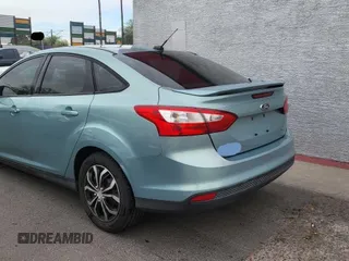 2012 Ford Focus SE с VIN 1FAHP3F22CL279808, выставлен на аукционе Copart как лот 59241215 с пробегом 138 973 миль миль и Чистый • Clean title. История ставок и продаж доступна на DreamBid. Изображение 3.
