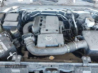 2006 Nissan Frontier SE z VIN 1N6AD07U06C469157, wystawiony jako IAAI lot #42249320 z przebiegiem 189 936 mil mil oraz . Historia ofert i sprzedaży dostępna na DreamBid. Obrazek 10.