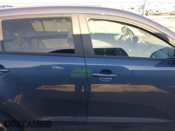 2016 Kia Sportage LX with VIN KNDPB3AC5G7868063, listed as a IAAI auction lot 42071089 with Not Provided miles. Bid and sale history available at carsss.com. Image 13.