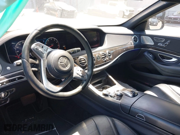 2019 Mercedes-Benz S 560 z VIN WDDUG8DB0KA456557, wystawiony jako IAAI lot #42327166 z przebiegiem 61 962 mil mil oraz . Historia ofert i sprzedaży dostępna na DreamBid. Obrazek 21.