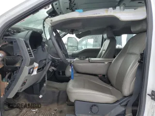 2020 Ford F-450 z VIN 1FD0W4GN6LEC30264, wystawiony jako Copart lot #57692195 z przebiegiem 34 698 mil mil oraz Szkoda całkowita • Salvage title. Historia ofert i sprzedaży dostępna na DreamBid. Obrazek 5.