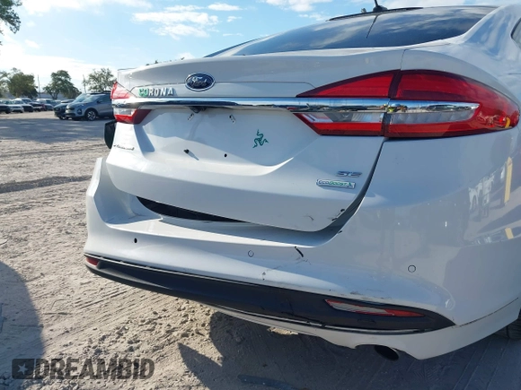 2017 Ford Fusion SE with VIN 3FA6P0HD6HR262443, listed as a IAAI auction lot 41041687 with 145,267 mi miles. Bid and sale history available at carsss.com. Image 21.