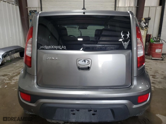 2013 Kia Soul with VIN KNDJT2A55D7623855, listed as a Copart auction lot 51488875 with 142,844 mi miles and Clean Title. Bid and sale history available at carsss.com. Image 6.