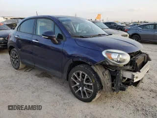 2018 FIAT 500X Trekking z VIN ZFBCFXCB8JP672062, wystawiony jako Copart lot #44518825 z przebiegiem 95 915 mil mil oraz Szkody całkowita. Historia ofert i sprzedaży dostępna na DreamBid. Obrazek 4.