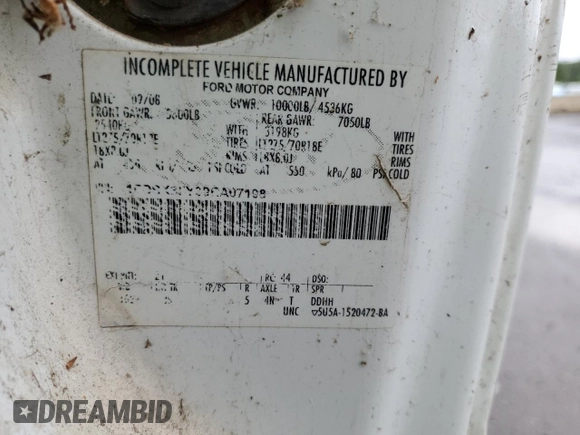 2009 Ford F-350 with VIN 1FDSX35Y39EA07198, listed as a Copart auction lot 85236594 with Not provided miles and Clean title. Bid and sale history available at DreamBid. Image 12.