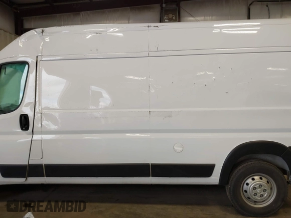 2022 Ram ProMaster Cargo with VIN 3C6MRVHG4NE114319, listed as a IAAI auction lot 41944344 with 21,896 mi miles and . Bid and sale history available at DreamBid. Image 14.